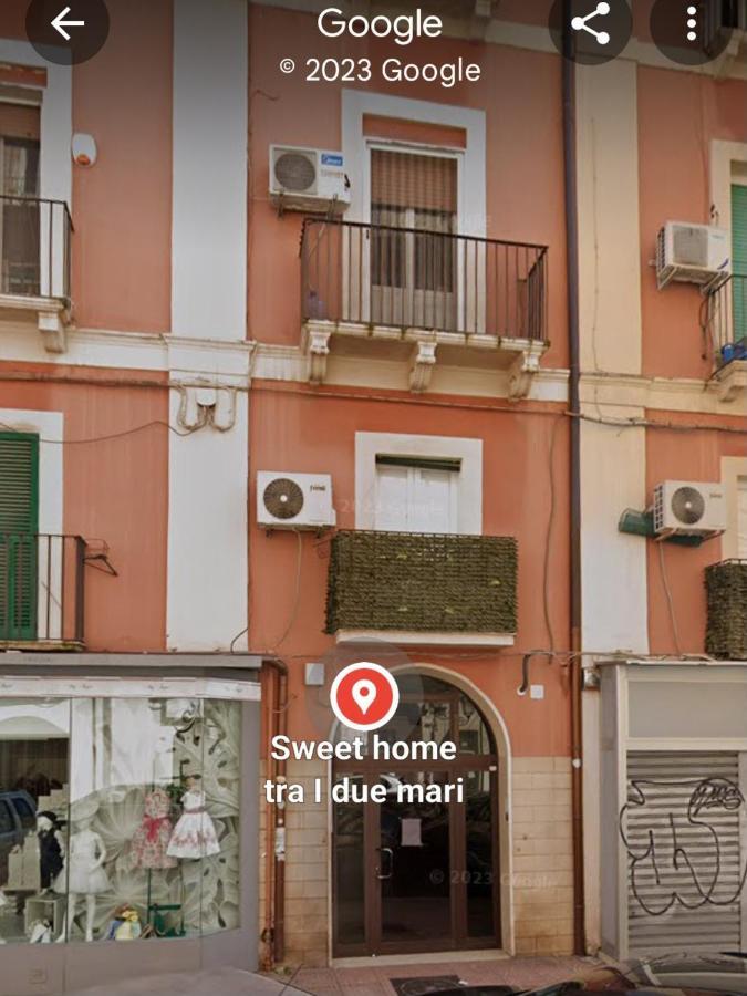 Sweet Home Tra I Due Mari Taranto Exterior foto